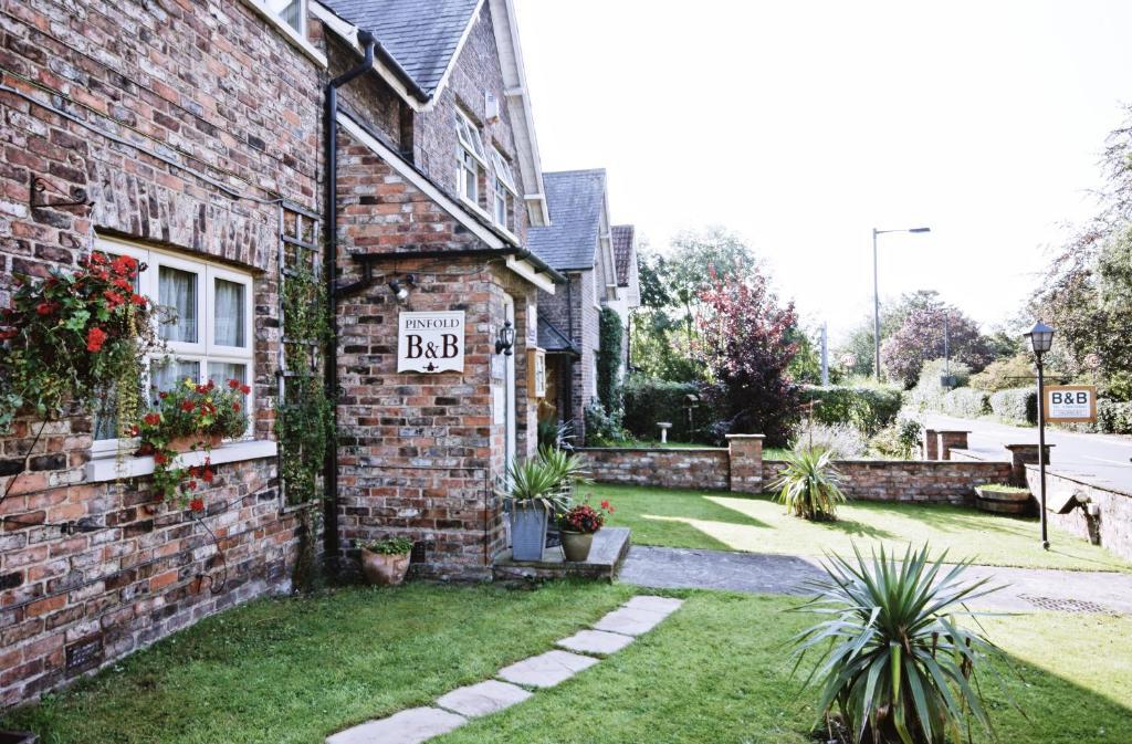 Pinfold Cottage York Bagian luar foto